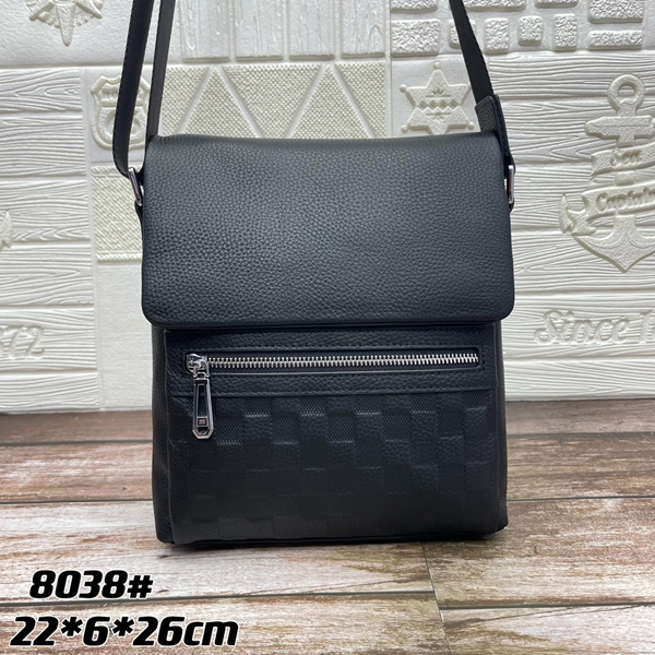 スーパーコピーブランドバッグ正面デザイン